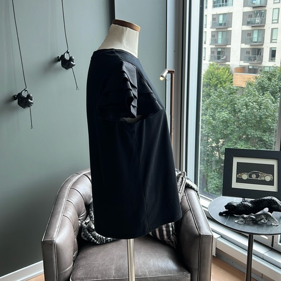 Jason Wu Tiered Flutter Sleeve Tee in Black Size Small - Picture 3 of 10